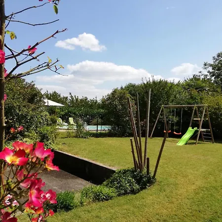 Arsuzon Hébergement de vacances *