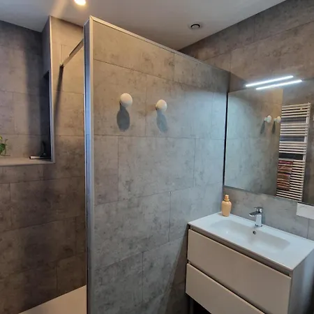 Arsuzon Hébergement de vacances Josse